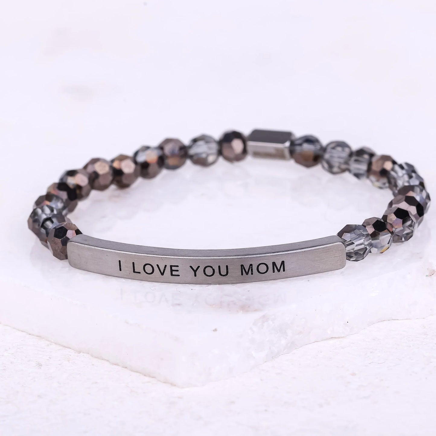 I LOVE YOU MOM